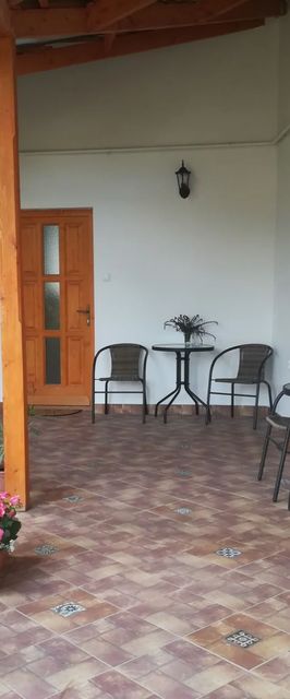 Négy Tücsök Vendégház Nagykörű