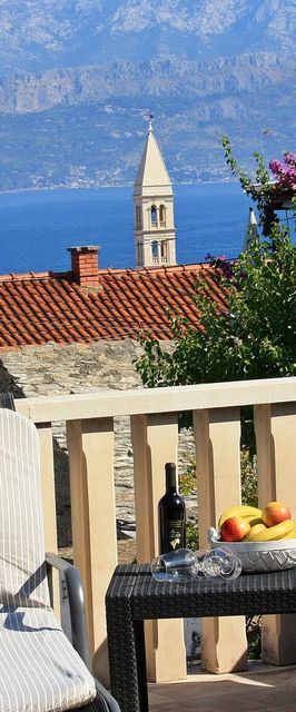 Apartments Ivan Supetar II