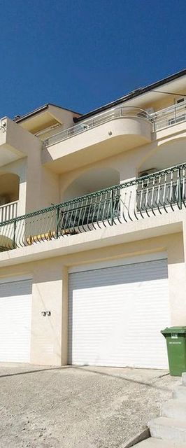 Apartments Pavlinović Makarska