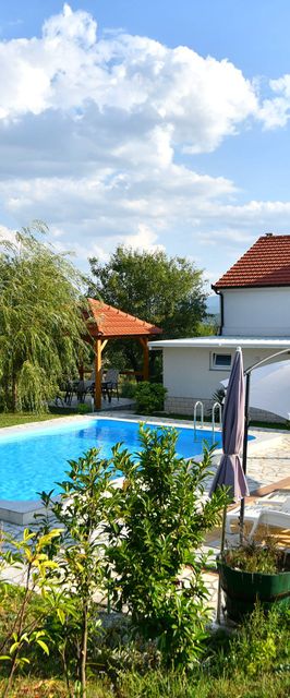 Villa Manuela Hrvace