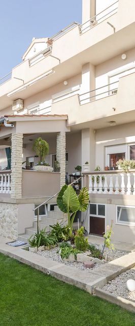 Apartments Rajka Vodice