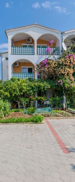 Apartments Zoric Rogoznica