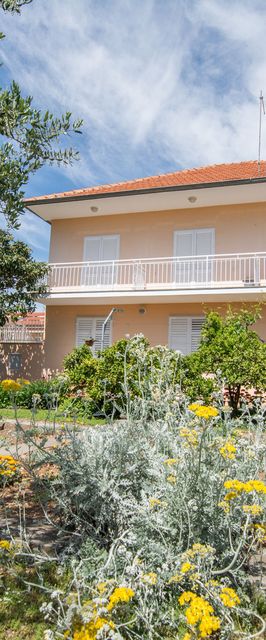 Apartments Amalthea Biograd