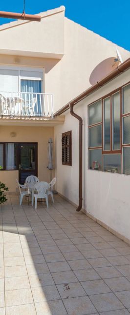 Apartments Mactra Biograd