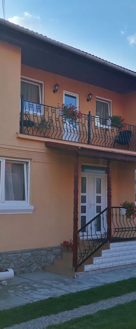 Casa de oaspeți Gabriella Lăzarea