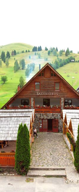 Pensiunea Csángó-Fatányéros Valea Rece