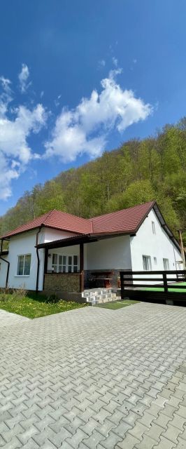 Casa Lirca Răstolița