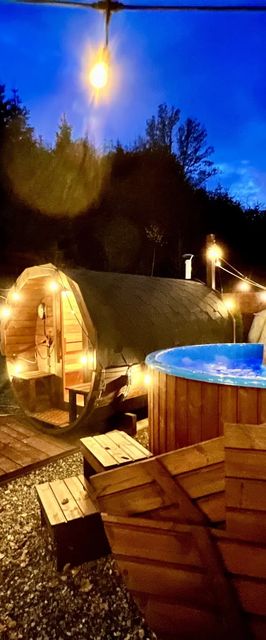 Bieszczadzka Osada Stanowisko domy z saunami i jacuzzi 