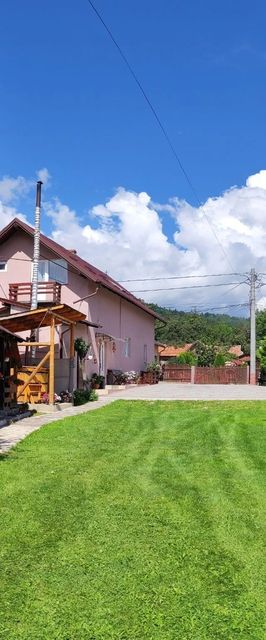 Casa Discret Moieciu de Jos