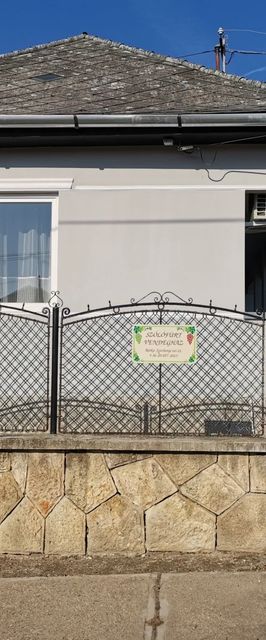 Szőlőfürt Vendégház Rátka