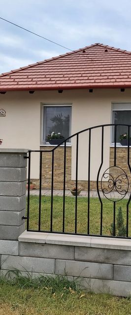 Molni Apartman Balatonfűzfő