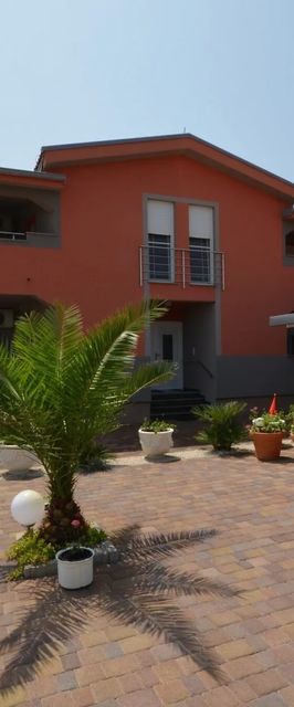 Apartments Komljen Vir