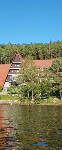 Hotel Laguna Neveklov