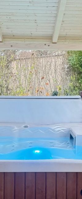 Hullám Nyaralóház Balatonmáriafürdő