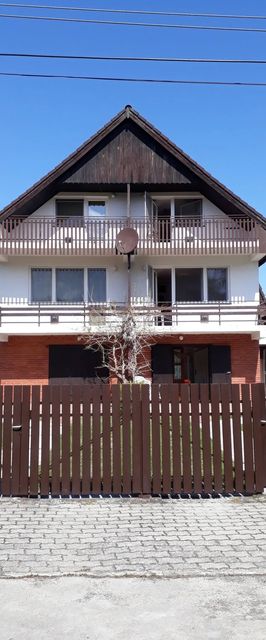 Fiumei Apartmanok Balatonboglár