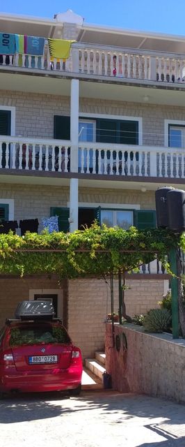 Apartmani Crljen Brodarica