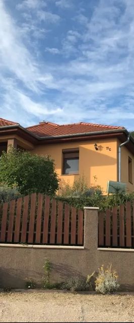 Panoráma Apartman Ház Pannonhalma