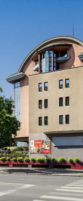 Ibis Budapest Heroes Square