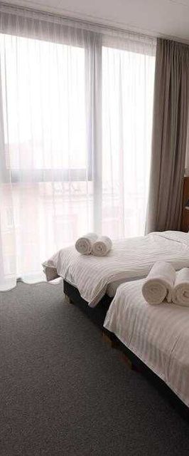 HOTEL SMETANOVA OBCHODNÍ GALERIE Vsetín