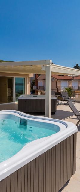 Apartmani Domino Restaurant Dramalj