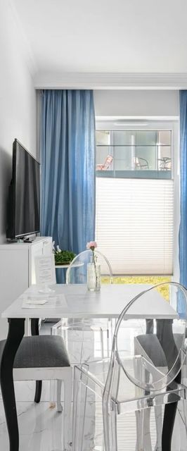 Stare Miasto Apartament z Ogrodem B - Comfy Apartments