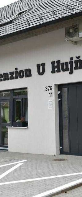 Penzion U Hujňáků Rohatec