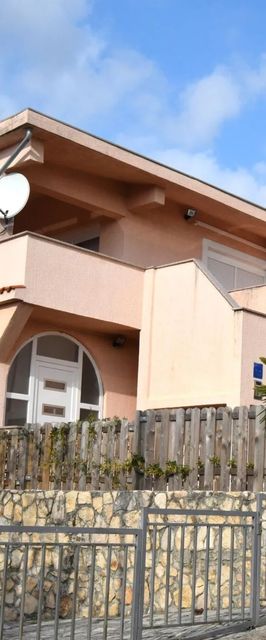 Apartman Luis Pinezići