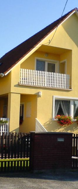 Dóri Vendégház Kápolnásnyék