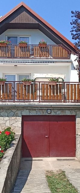 Ottó Nyaraló Révfülöp