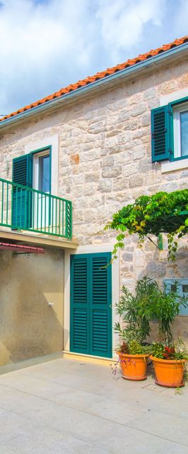 Apartments Cukarin Bol