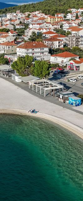 Apartments Palm tree Okrug Gornji