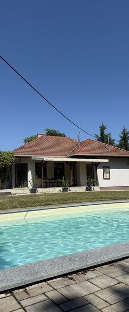 Charlie Porta Vendégház Abádszalók