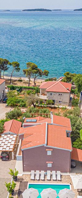 Vendégház Brodarica - CDV918