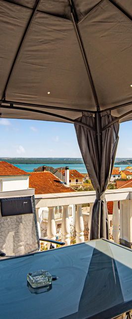 Apartman Raslina - CDJ787