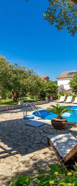 Apartman Mundanije - CKR608