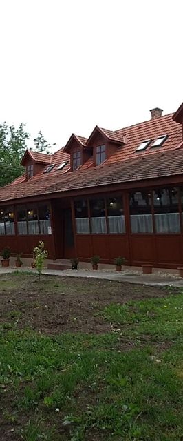 Hat Testvér Fogadó Dömsöd