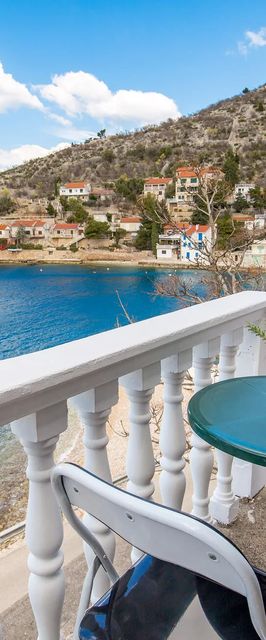 Apartman Starigrad - CKV569