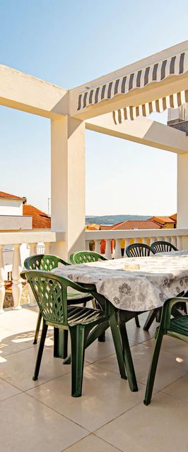 Apartman Raslina - CDJ786