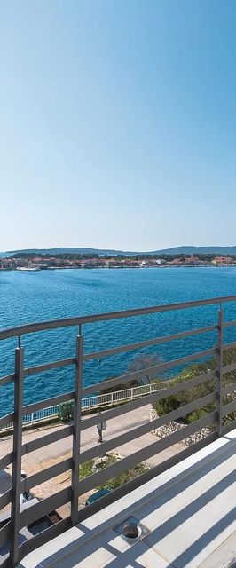 Apartman Brodarica - CDJ448