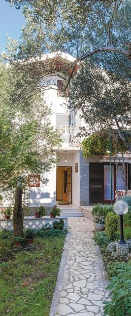 Apartman Okrug Gornji - CDE755