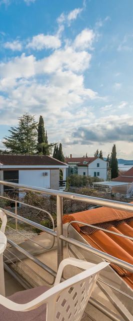 Apartman Sveti Filip i Jakov - CDA737