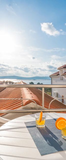 Apartman Sveti Filip i Jakov - CDA736