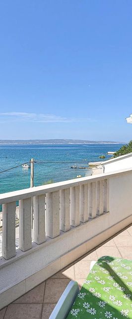 Apartman Kaštel Kamblelovac - CDF067