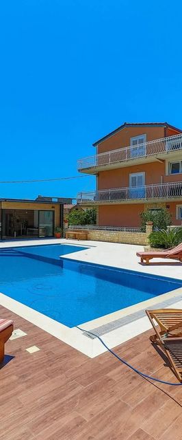 Apartman Kaštel Stari - CDT745