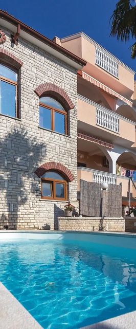 Apartman Pula - CIR256