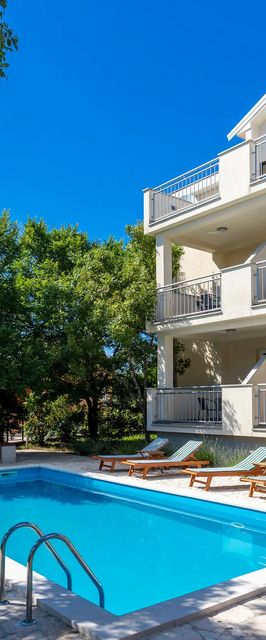 Apartman Pinezići - CKK585