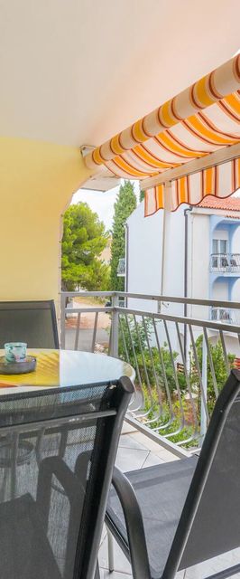 Apartman Sveti Filip i Jakov - CDA811