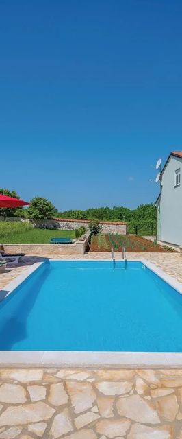 Apartman Sveti Lovreč Pazenatički - CIC488