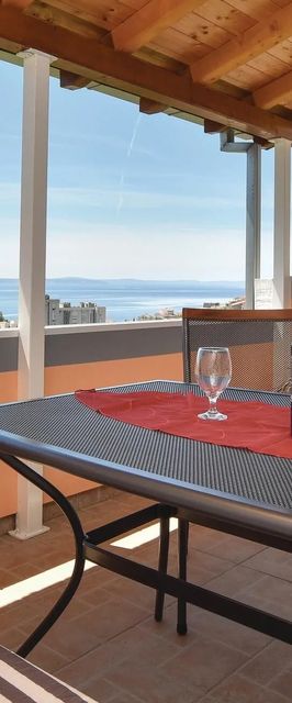 Apartman Dugi Rat - CDE296