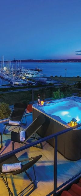 Apartman Kaštel Gomilica - CDF972